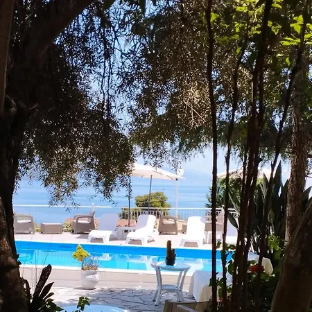Aleka's House 3* Νικιάνα