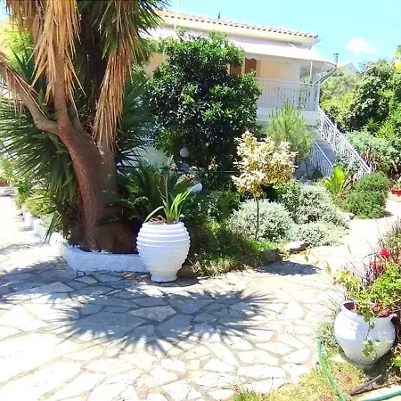 Aleka's House Πανσιόν Νικιάνα