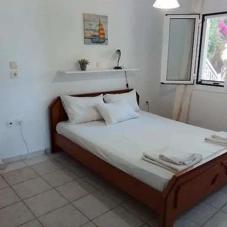 Aleka's House Νικιάνα